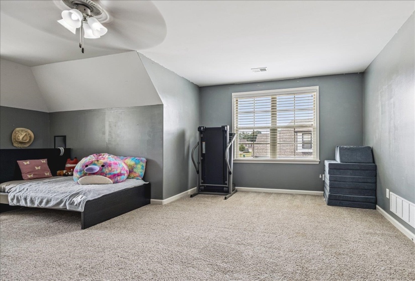 12802 LONGMIRE LOOP, Arlington, Tennessee 38002, 5 Bedrooms Bedrooms, 10 Rooms Rooms,3.1 BathroomsBathrooms,Residential,For Sale,LONGMIRE,10220416