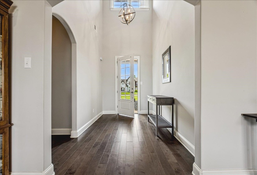 12802 LONGMIRE LOOP, Arlington, Tennessee 38002, 5 Bedrooms Bedrooms, 10 Rooms Rooms,3.1 BathroomsBathrooms,Residential,For Sale,LONGMIRE,10220416