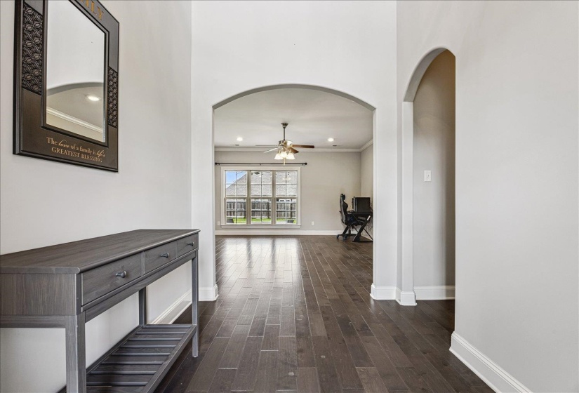 12802 LONGMIRE LOOP, Arlington, Tennessee 38002, 5 Bedrooms Bedrooms, 10 Rooms Rooms,3.1 BathroomsBathrooms,Residential,For Sale,LONGMIRE,10220416