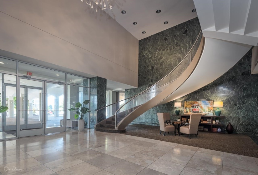 655 RIVERSIDE DR, Memphis, Tennessee 38103, 1 Bedroom Bedrooms, 3 Rooms Rooms,1 BathroomBathrooms,Residential,For Sale,RIVERSIDE,10220417