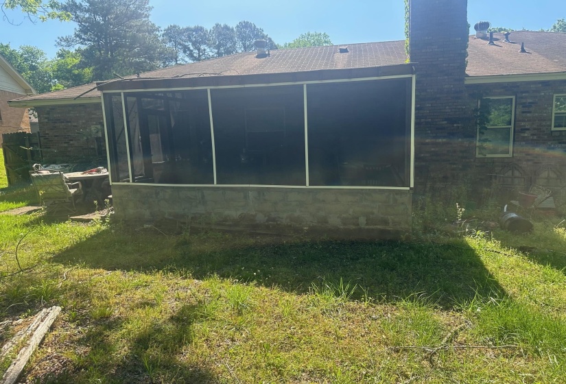 Screened porch with block foundation
