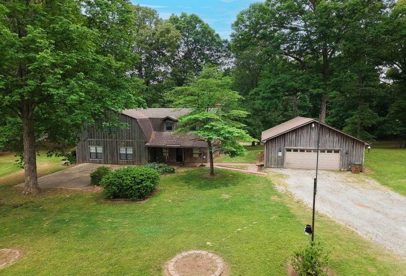 1120 MCFADDEN DR, Oakland, Tennessee 38060, 3 Bedroom Bedrooms, 7 Room Rooms,3 BathroomBathrooms,Residential,For Sale,MCFADDEN,0,10220429