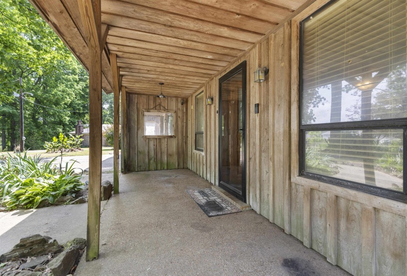 1120 MCFADDEN DR, Oakland, Tennessee 38060, 3 Bedroom Bedrooms, 7 Room Rooms,3 BathroomBathrooms,Residential,For Sale,MCFADDEN,0,10220429