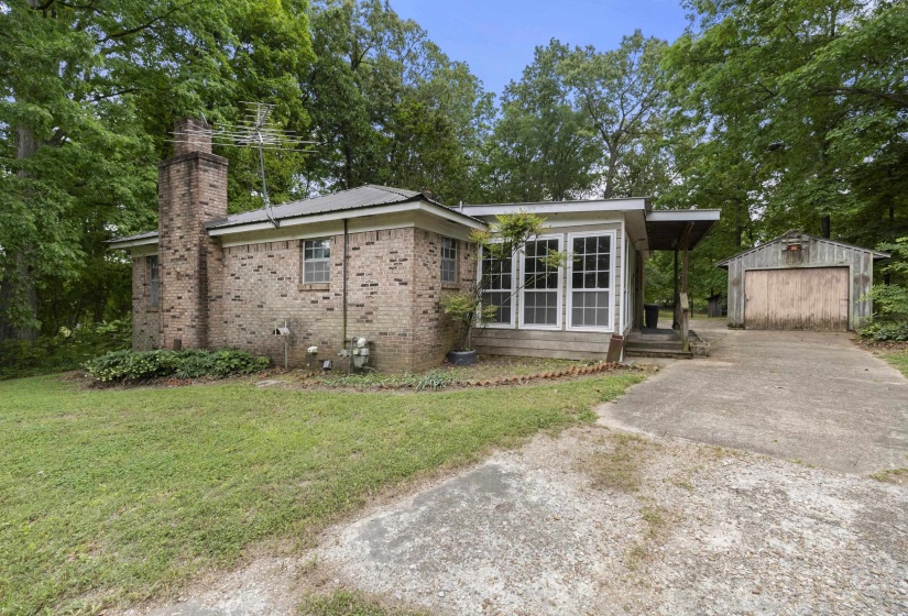 1170 MCFADDEN DR, Oakland, Tennessee 38060, 2 Bedroom Bedrooms, 5 Room Rooms,1 BathroomBathrooms,Residential,For Sale,MCFADDEN,0,10220430
