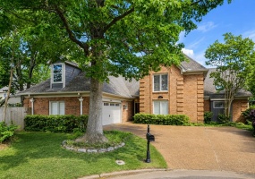 8362 HARLAN CV, Germantown, Tennessee 38139, 5 Bedroom Bedrooms, 9 Room Rooms,3.1 BathroomBathrooms,Residential,For Sale,HARLAN,0,10220432 8362 HARLAN CV, Germantown, Tennessee 38139, 5 Bedroom Bedrooms, 9 Room Rooms,3.1 BathroomBathrooms,Residential,For Sale,HARLAN,0,10220432
