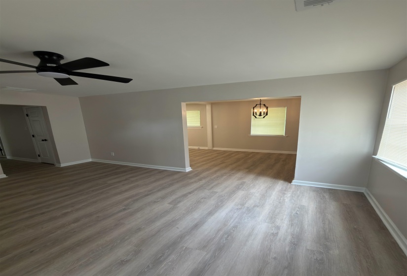 185 VERNELLE AVE, Memphis, Tennessee 38109, 3 Bedroom Bedrooms, 5 Room Rooms,1 BathroomBathrooms,Residential,For Sale,VERNELLE,0,10220436