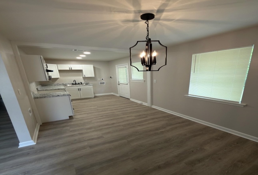185 VERNELLE AVE, Memphis, Tennessee 38109, 3 Bedroom Bedrooms, 5 Room Rooms,1 BathroomBathrooms,Residential,For Sale,VERNELLE,0,10220436
