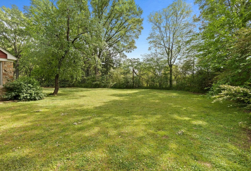 443 GRANDVIEW ST, Memphis, Tennessee 38111, 4 Bedroom Bedrooms, 10 Room Rooms,3.1 BathroomBathrooms,Residential,For Sale,GRANDVIEW,0,10220440