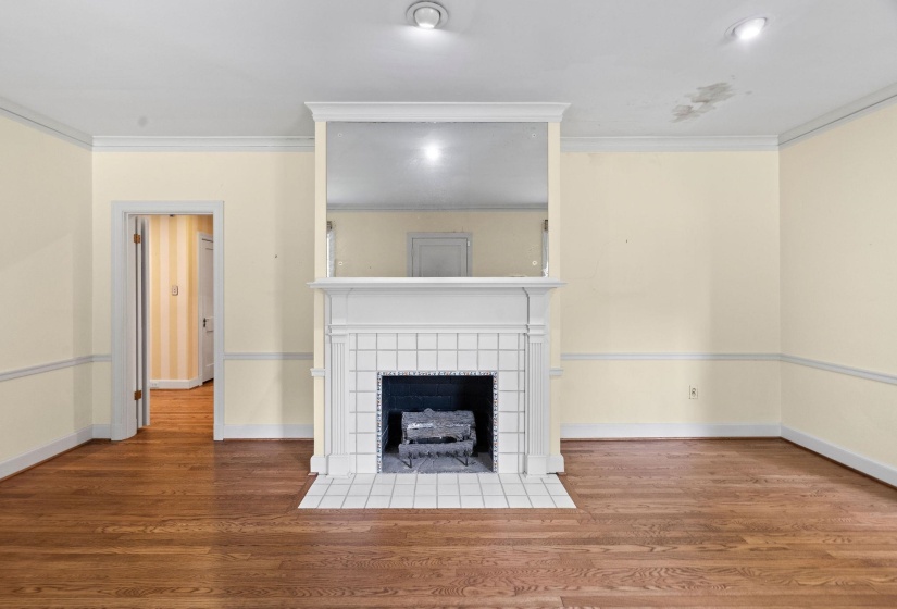 443 GRANDVIEW ST, Memphis, Tennessee 38111, 4 Bedroom Bedrooms, 10 Room Rooms,3.1 BathroomBathrooms,Residential,For Sale,GRANDVIEW,0,10220440