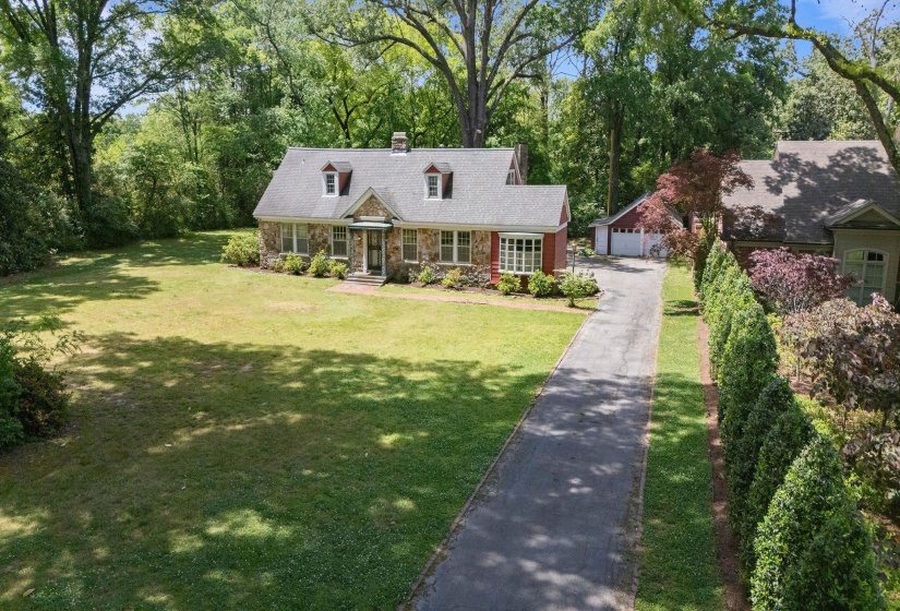 443 GRANDVIEW ST, Memphis, Tennessee 38111, 4 Bedroom Bedrooms, 10 Room Rooms,3.1 BathroomBathrooms,Residential,For Sale,GRANDVIEW,0,10220440