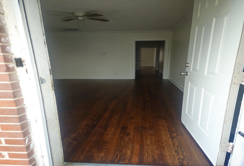 1096 GORDON ST, Memphis, Tennessee 38122, 2 Bedrooms Bedrooms, ,1 BathroomBathrooms,Duplexes,For Sale,GORDON,10220470