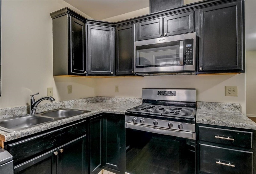 1411 ROBERTS RD, Memphis, Tennessee 38106, 3 Bedroom Bedrooms, 5 Room Rooms,1 BathroomBathrooms,Residential,For Sale,ROBERTS,0,10219464