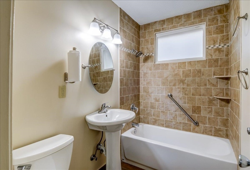 1411 ROBERTS RD, Memphis, Tennessee 38106, 3 Bedroom Bedrooms, 5 Room Rooms,1 BathroomBathrooms,Residential,For Sale,ROBERTS,0,10219464