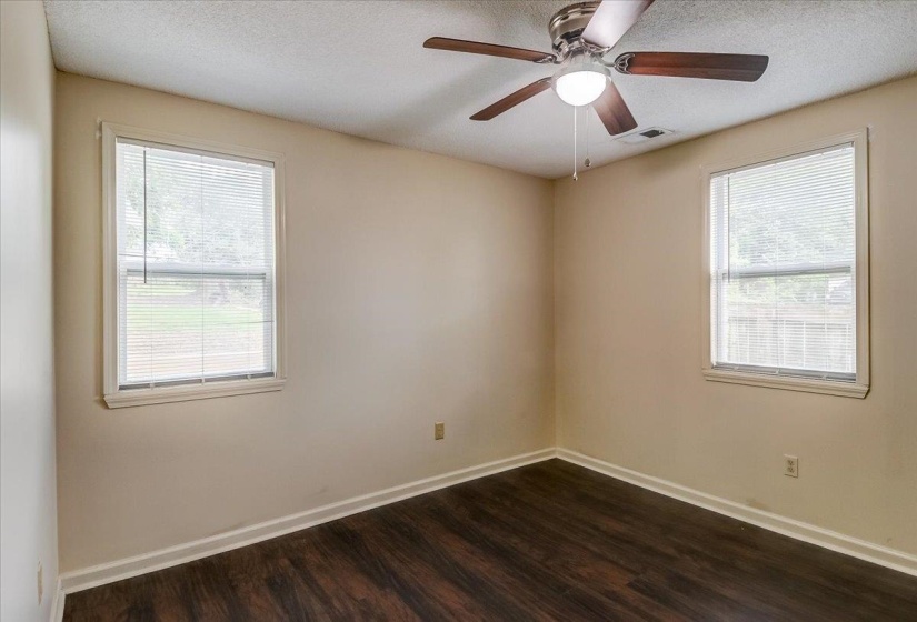 1411 ROBERTS RD, Memphis, Tennessee 38106, 3 Bedroom Bedrooms, 5 Room Rooms,1 BathroomBathrooms,Residential,For Sale,ROBERTS,0,10219464