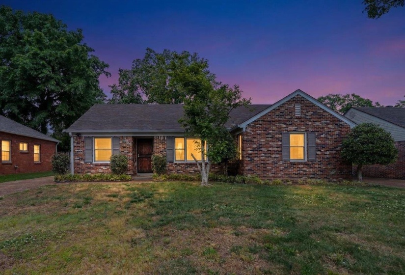 1594 DORSET DR, Memphis, Tennessee 38117, 3 Bedroom Bedrooms, 8 Room Rooms,2 BathroomBathrooms,Residential,For Sale,DORSET,0,10220442