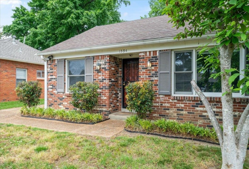 1594 DORSET DR, Memphis, Tennessee 38117, 3 Bedroom Bedrooms, 8 Room Rooms,2 BathroomBathrooms,Residential,For Sale,DORSET,0,10220442