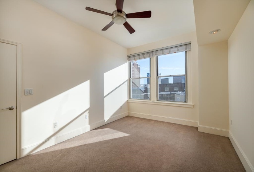 66 MONROE AVE, Memphis, Tennessee 38103, 1 Bedroom Bedrooms, 4 Rooms Rooms,1 BathroomBathrooms,Residential,For Sale,MONROE,10220462