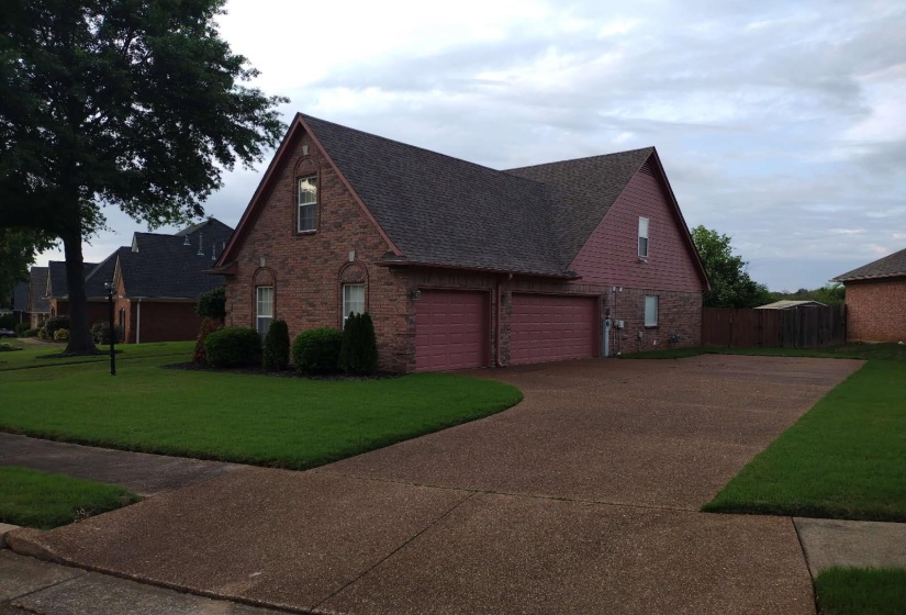 1148 HAVENWOOD DR, Cordova, Tennessee 38018, 5 Bedroom Bedrooms, 9 Room Rooms,3 BathroomBathrooms,Residential,For Sale,HAVENWOOD,0,10220463