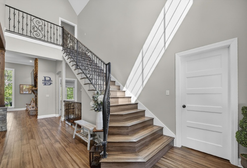 267 WOODRUN DR, Middleton, Tennessee 38052, 5 Bedroom Bedrooms, 21 Room Rooms,5.1 BathroomBathrooms,Residential,For Sale,WOODRUN,0,10220468