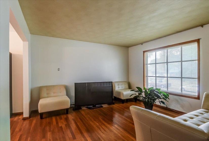 2569 ROZELLE ST, Memphis, Tennessee 38114, 3 Bedroom Bedrooms, 7 Room Rooms,1.1 BathroomBathrooms,Residential,For Sale,ROZELLE,0,10220487