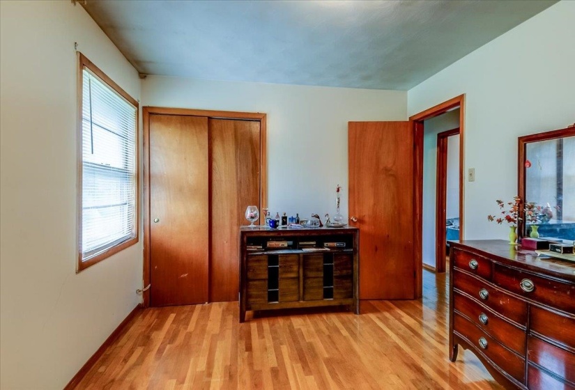 2569 ROZELLE ST, Memphis, Tennessee 38114, 3 Bedroom Bedrooms, 7 Room Rooms,1.1 BathroomBathrooms,Residential,For Sale,ROZELLE,0,10220487