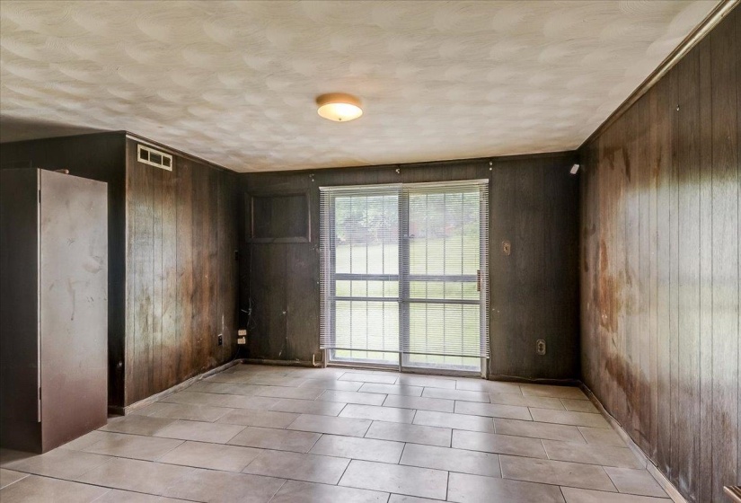 2569 ROZELLE ST, Memphis, Tennessee 38114, 3 Bedroom Bedrooms, 7 Room Rooms,1.1 BathroomBathrooms,Residential,For Sale,ROZELLE,0,10220487
