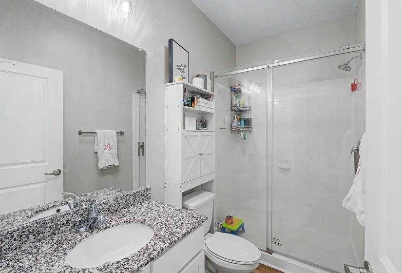 453 OLIVE BRANCH WAY, Oxford, Mississippi 38655, 4 Bedrooms Bedrooms, 8 Rooms Rooms,4.1 BathroomsBathrooms,Residential,For Sale,OLIVE BRANCH,10220500