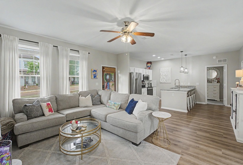 453 OLIVE BRANCH WAY, Oxford, Mississippi 38655, 4 Bedrooms Bedrooms, 8 Rooms Rooms,4.1 BathroomsBathrooms,Residential,For Sale,OLIVE BRANCH,10220500