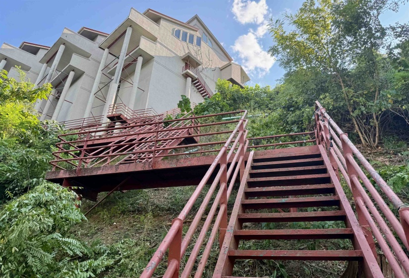 165 LAKESHORE LN, Counce, Tennessee 38326, 3 Bedrooms Bedrooms, 9 Rooms Rooms,3.1 BathroomsBathrooms,Residential,For Sale,LAKESHORE,10213316