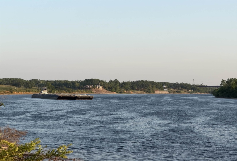 859 CRAVENS RD, Savannah, Tennessee 38372, ,Land,For Sale,CRAVENS,10220517