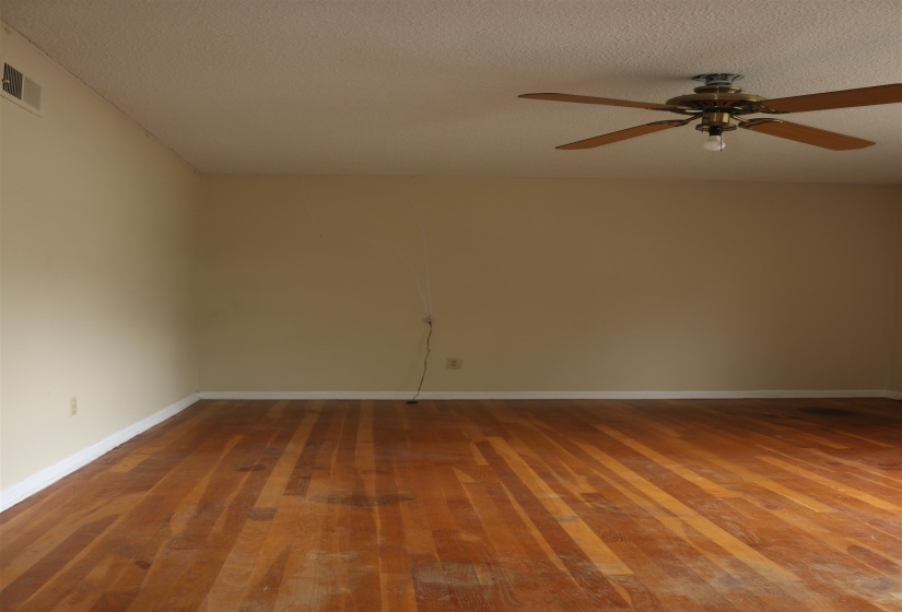 3641 RALEIGH-MILLINGTON RD, Memphis, Tennessee 38128, 4 Bedrooms Bedrooms, 8 Rooms Rooms,2.1 BathroomsBathrooms,Residential,For Sale,RALEIGH-MILLINGTON,10220506