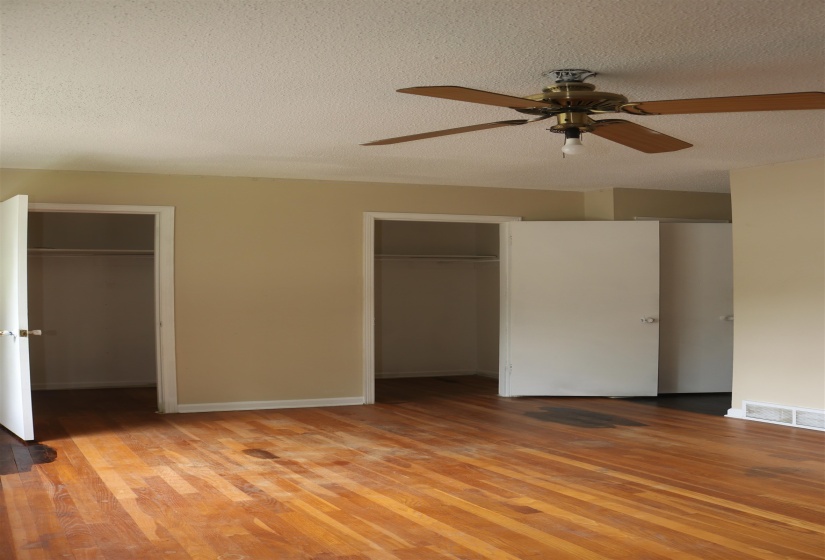 3641 RALEIGH-MILLINGTON RD, Memphis, Tennessee 38128, 4 Bedrooms Bedrooms, 8 Rooms Rooms,2.1 BathroomsBathrooms,Residential,For Sale,RALEIGH-MILLINGTON,10220506