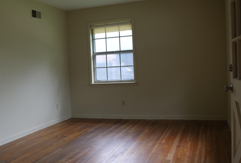 3641 RALEIGH-MILLINGTON RD, Memphis, Tennessee 38128, 4 Bedrooms Bedrooms, 8 Rooms Rooms,2.1 BathroomsBathrooms,Residential,For Sale,RALEIGH-MILLINGTON,10220506