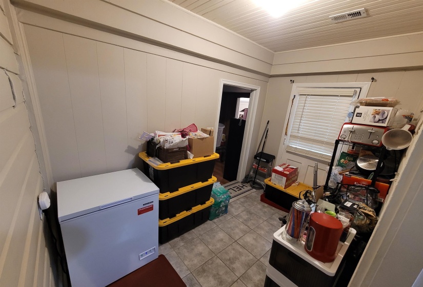 4033 REENIE AVE, Memphis, Tennessee 38128, 3 Bedroom Bedrooms, 5 Room Rooms,1 BathroomBathrooms,Residential,For Sale,REENIE,0,10220508