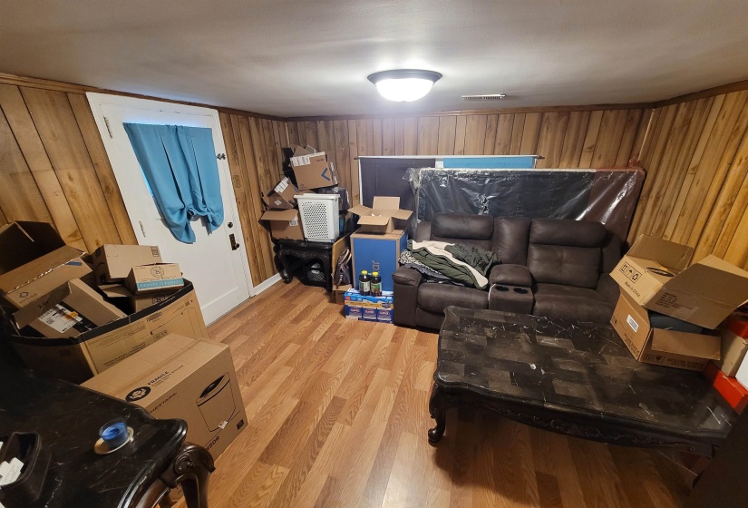 4033 REENIE AVE, Memphis, Tennessee 38128, 3 Bedroom Bedrooms, 5 Room Rooms,1 BathroomBathrooms,Residential,For Sale,REENIE,0,10220508