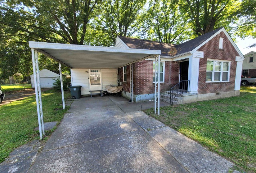 4033 REENIE AVE, Memphis, Tennessee 38128, 3 Bedroom Bedrooms, 5 Room Rooms,1 BathroomBathrooms,Residential,For Sale,REENIE,0,10220508