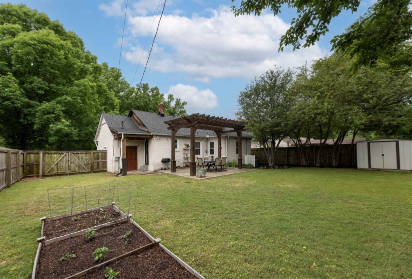 3552 JOHNWOOD DR, Memphis, Tennessee 38122, 2 Bedroom Bedrooms, 5 Room Rooms,1 BathroomBathrooms,Residential,For Sale,JOHNWOOD,0,10220520