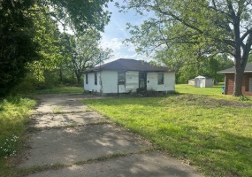 7647 SLEDGE DR, Millington, Tennessee 38053, 2 Bedroom Bedrooms, 4 Room Rooms,1 BathroomBathrooms,Residential,For Sale,SLEDGE,0,10220524 7647 SLEDGE DR, Millington, Tennessee 38053, 2 Bedroom Bedrooms, 4 Room Rooms,1 BathroomBathrooms,Residential,For Sale,SLEDGE,0,10220524