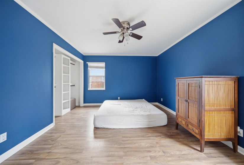 1305 CHERRY RD, Memphis, Tennessee 38117, 4 Bedroom Bedrooms, 7 Room Rooms,2.1 BathroomBathrooms,Residential,For Sale,CHERRY,0,10220525