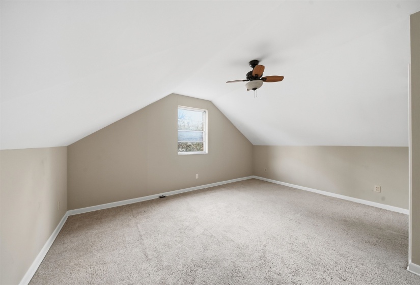 1305 CHERRY RD, Memphis, Tennessee 38117, 4 Bedroom Bedrooms, 7 Room Rooms,2.1 BathroomBathrooms,Residential,For Sale,CHERRY,0,10220525