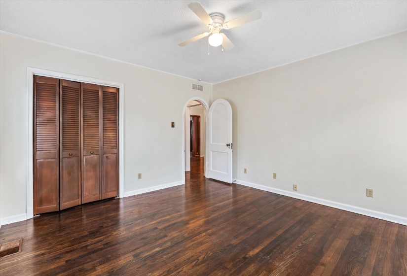 135 GREER ST, Memphis, Tennessee 38111, 3 Bedroom Bedrooms, 6 Room Rooms,1 BathroomBathrooms,Residential,For Sale,GREER,0,10220527