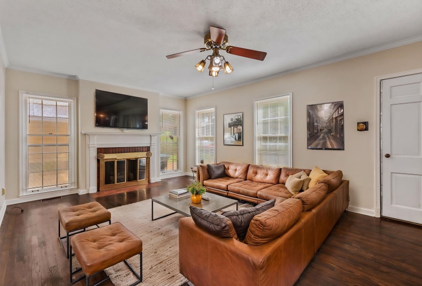135 GREER ST, Memphis, Tennessee 38111, 3 Bedroom Bedrooms, 6 Room Rooms,1 BathroomBathrooms,Residential,For Sale,GREER,0,10220527