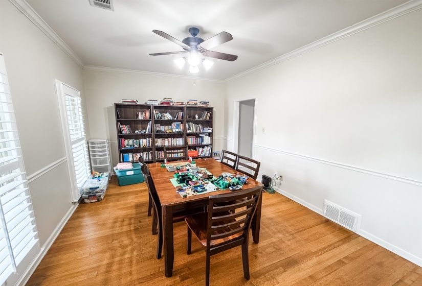 850 COLEHERNE DR, Collierville, Tennessee 38017, 4 Bedrooms Bedrooms, 9 Rooms Rooms,2.1 BathroomsBathrooms,Rental Properties,For Sale,COLEHERNE,10220579