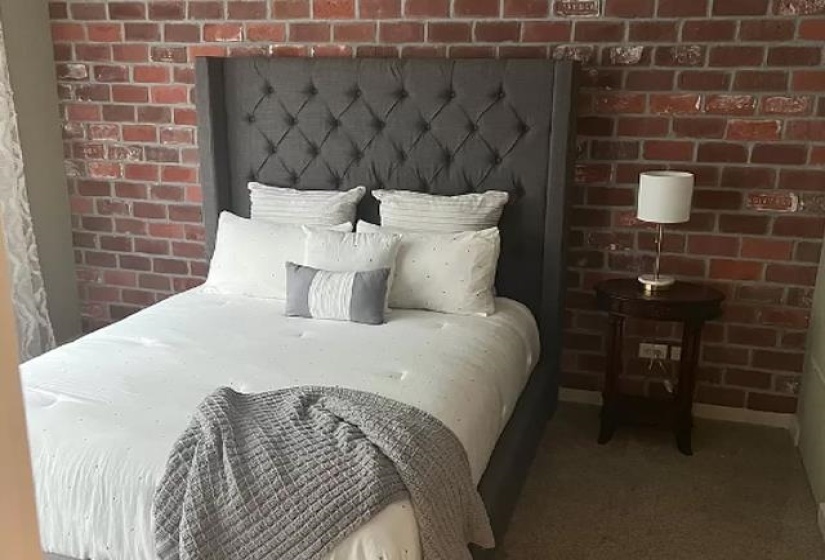 18 GEORGIA AVE, Memphis, Tennessee 38103, 3 Bedrooms Bedrooms, 6 Rooms Rooms,3 BathroomsBathrooms,Rental Properties,For Sale,GEORGIA,10220589