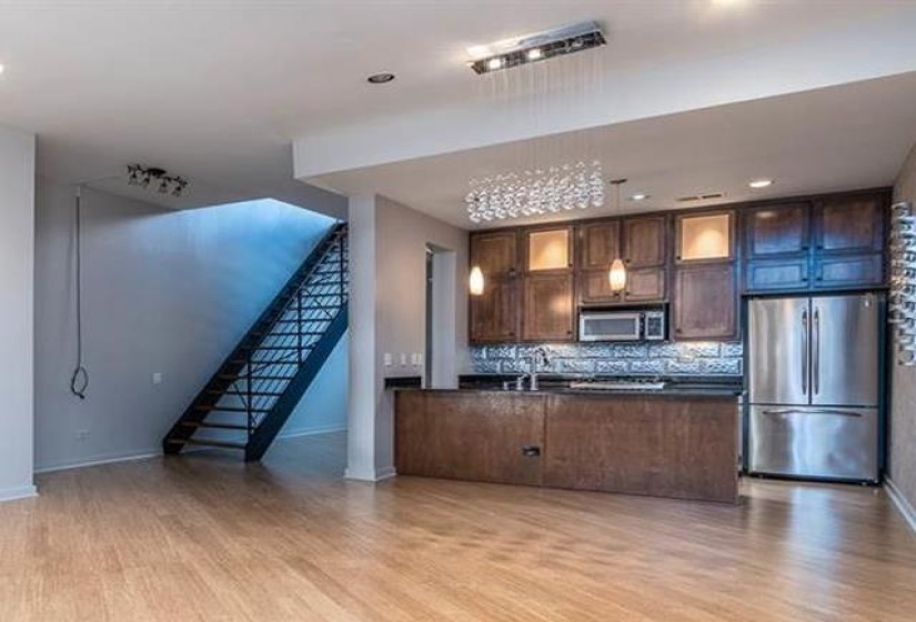 18 GEORGIA AVE, Memphis, Tennessee 38103, 3 Bedrooms Bedrooms, 6 Rooms Rooms,3 BathroomsBathrooms,Rental Properties,For Sale,GEORGIA,10220589