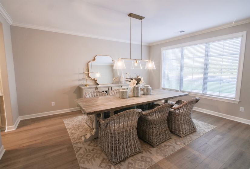 9568 GRAYS HOLLOW DR, Cordova, Tennessee 38018, 5 Bedroom Bedrooms, 11 Room Rooms,3.1 BathroomBathrooms,Residential,For Sale,GRAYS HOLLOW,0,10208558