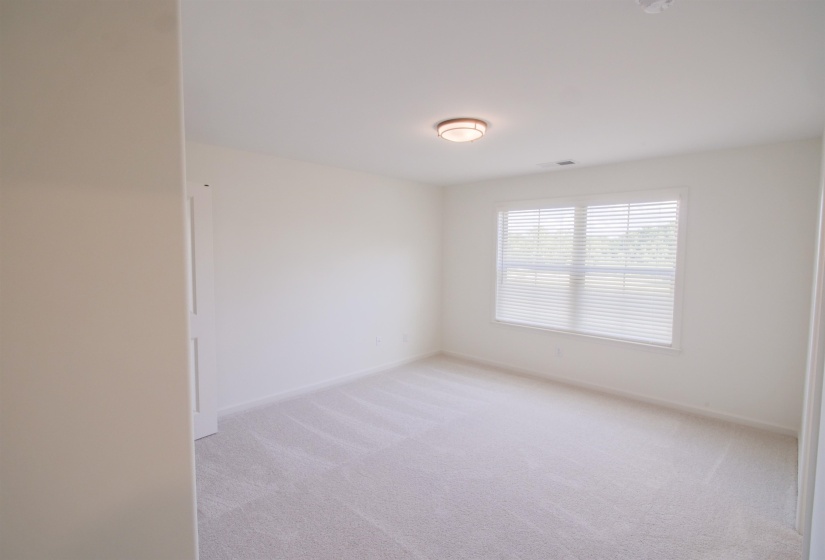 9562 GRAYS HOLLOW DR, Cordova, Tennessee 38018, 5 Bedroom Bedrooms, 11 Room Rooms,3 BathroomBathrooms,Residential,For Sale,GRAYS HOLLOW,0,10208563