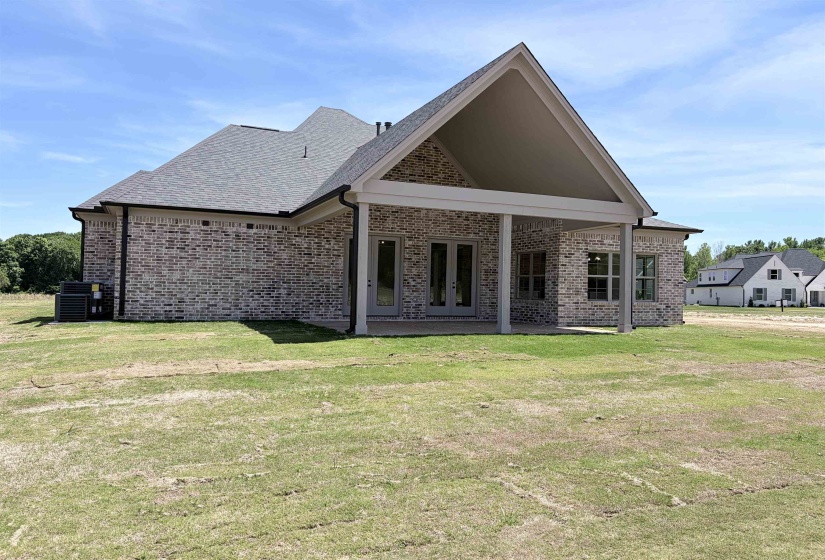 9562 GRAYS HOLLOW DR, Cordova, Tennessee 38018, 5 Bedroom Bedrooms, 11 Room Rooms,3 BathroomBathrooms,Residential,For Sale,GRAYS HOLLOW,0,10208563