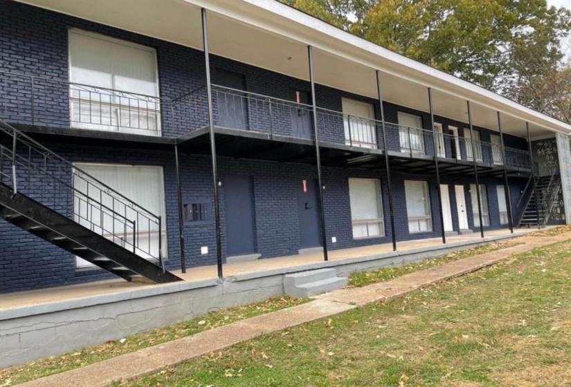 4010 SUMMER AVE, Memphis, Tennessee 38122, ,Multi-family,For Sale,SUMMER,10220598