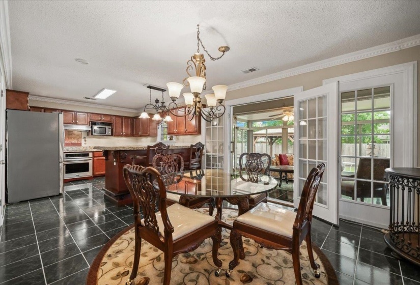 1320 WOLF LAIR DR, Collierville, Tennessee 38017, 4 Bedrooms Bedrooms, 9 Rooms Rooms,3 BathroomsBathrooms,Residential,For Sale,WOLF LAIR,10220545